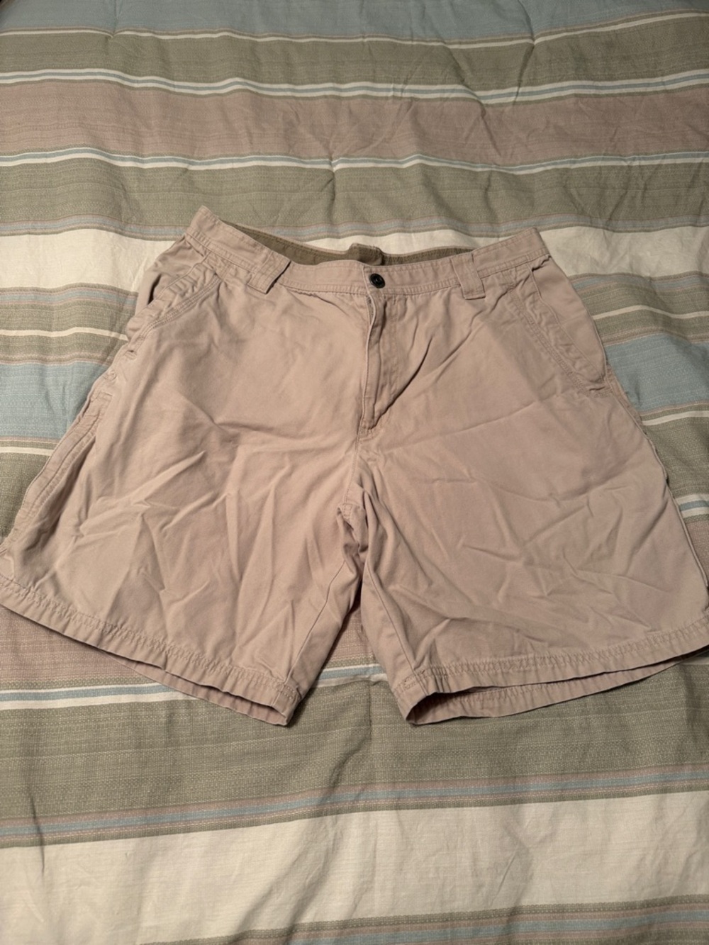 Columbia Men's Light Khaki Flat Front Shorts